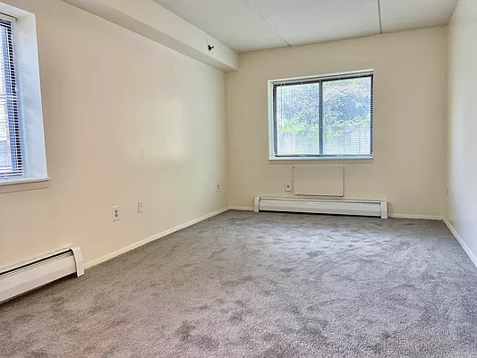 Rented by J Misrahi Realty Corp | media 20