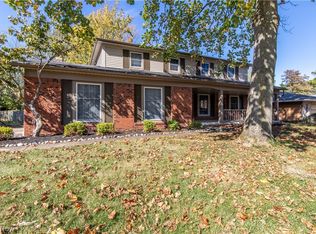 20854 Burgandy Dr, Strongsville, OH