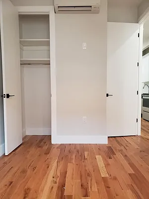 Rented by Compass | media 17