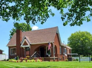 3308 16th St NE, Hickory, NC 28601