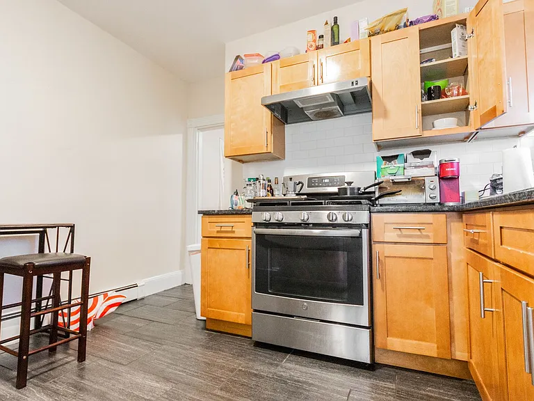 9 Chester St #2 — Photo 4