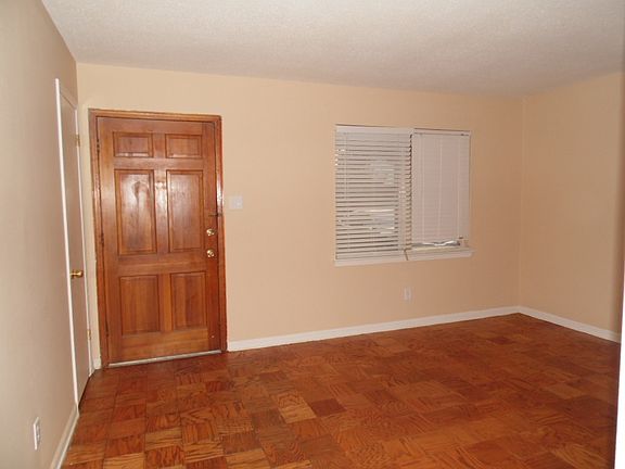 3rd image of 5016 Teal Ave