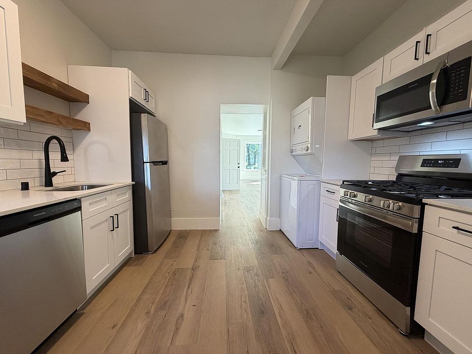 1st image of 59 E Walworth AVENUE