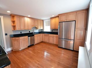 11 Park Ave #2, Winchester, MA 01890