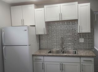 706 3rd St #1, Charleroi, PA