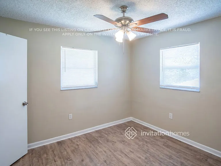 4829 Montevista Dr — Photo 17