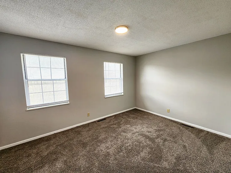 3800 Marbleton Rd — Photo 10