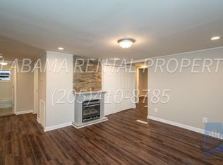 100 Mountain Top Ln, Trussville, AL 35173