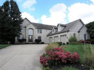 1491 Halstead Cir, Dayton, OH 45458