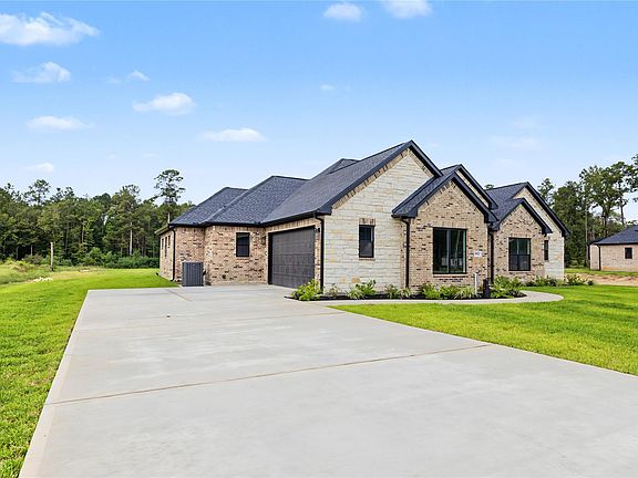 4th image of 15044 Tybee Ln