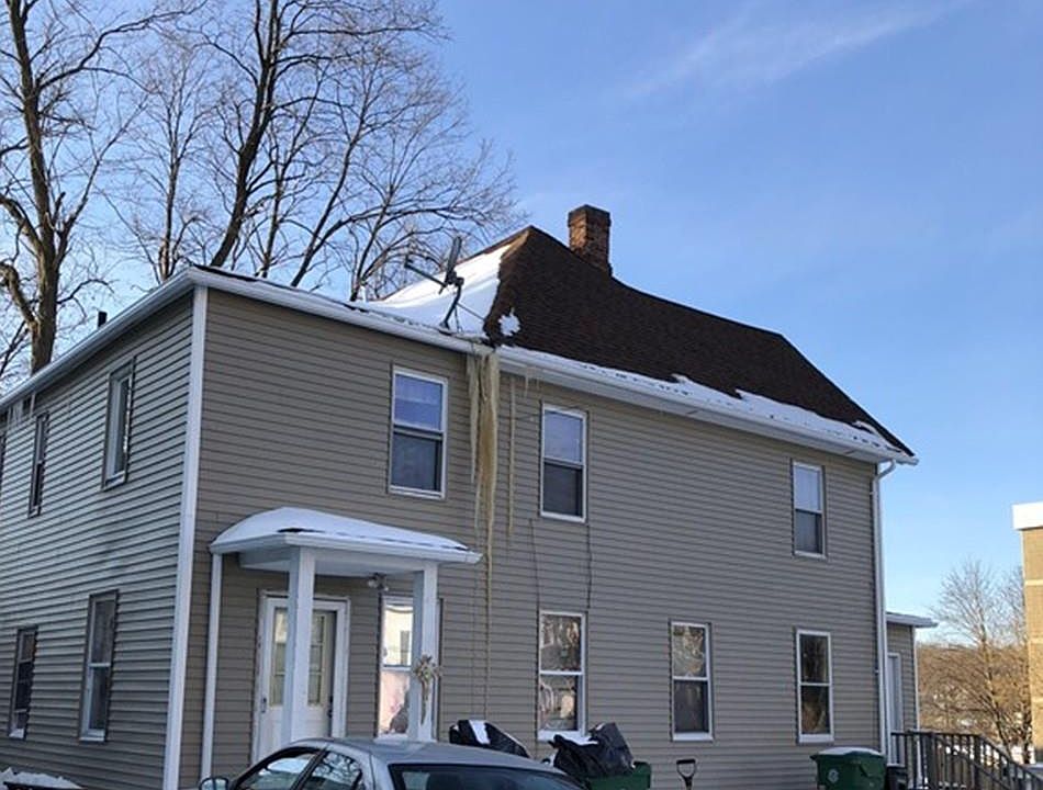 2nd image of 162 E Main St