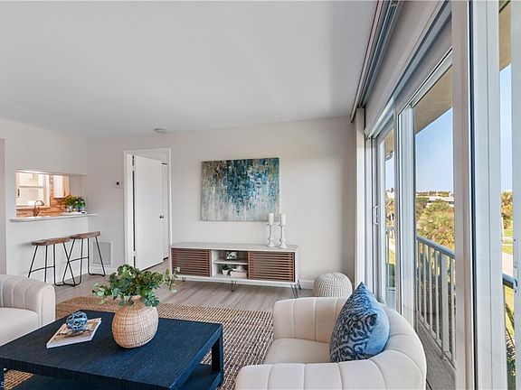 5th image of 570 12th AVE S #570