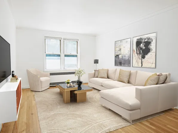 305 West 52nd Street image 2 of 8