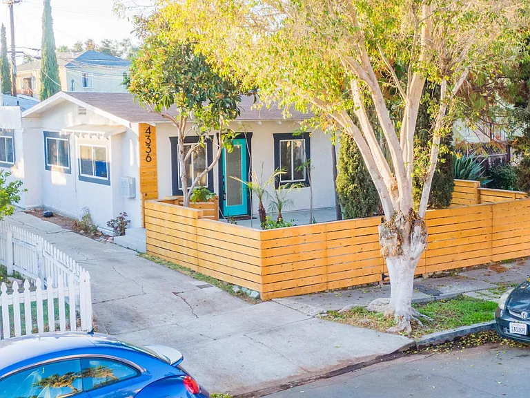 4336 Wilson Ave — Photo 1