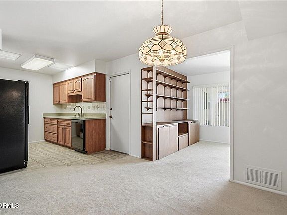 4th image of 9907 W CEDAR Drive