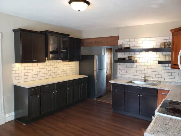 323 4th Ave S, Onalaska, WI 54650