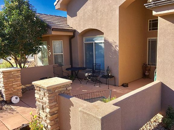 001_GORGEOUS SETTING