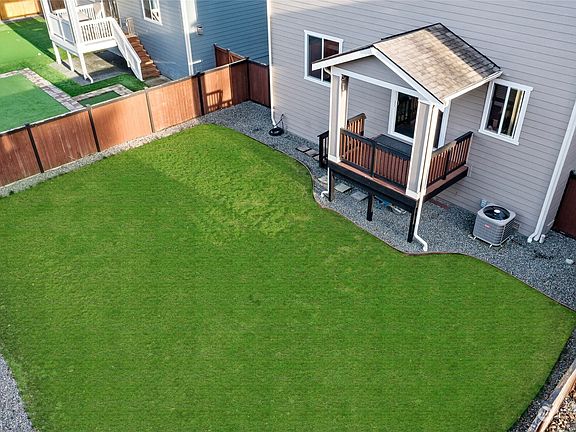 5th image of 13912 67th Ave E