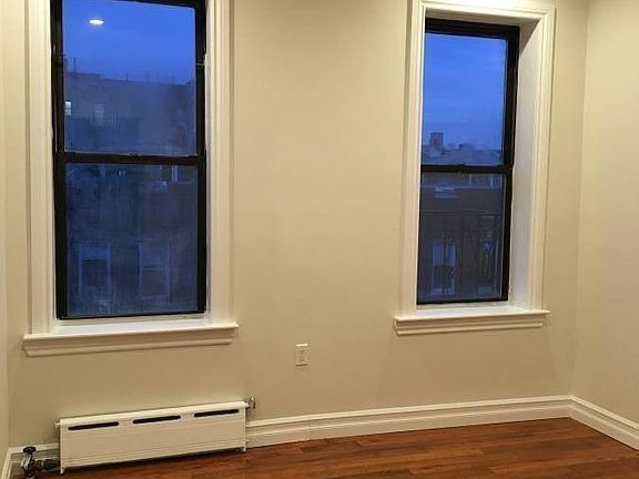 3rd image of 3114 34th St APT 13