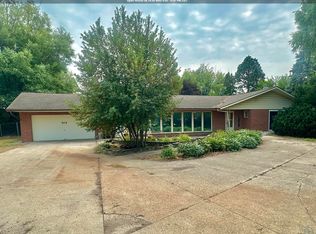 505 W Park St, Sheldon, IA 51201