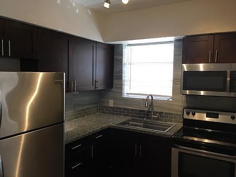 1st image of 521 NE 62nd St APT 2
