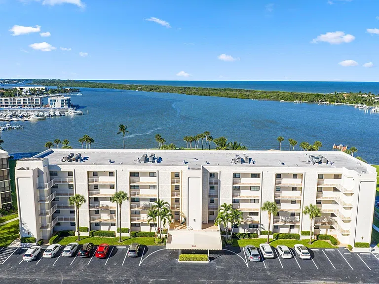 200 Intracoastal Pl #206 — Photo 3