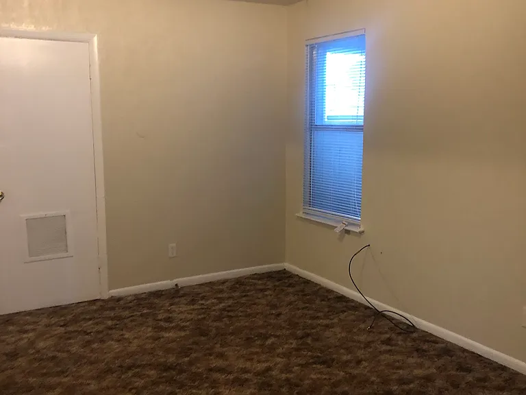 1109 Alameda Ave — Photo 12