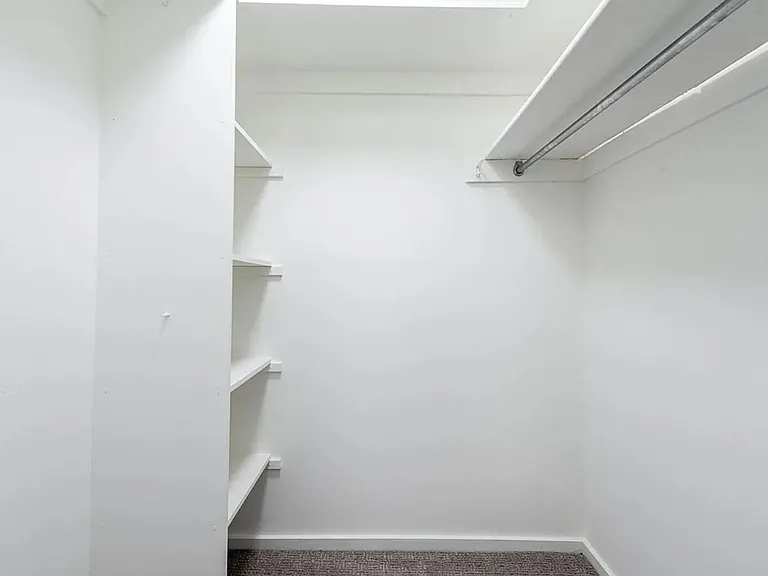 929 N Washington St #4 — Photo 15