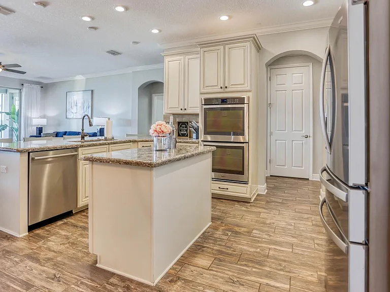 485 Blue Cypress Dr — Photo 11