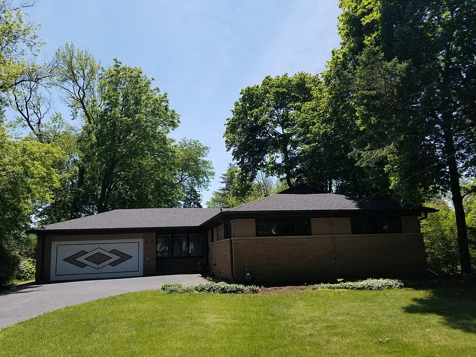 1st image of 905 Osterman Ave
