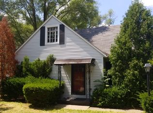 898 Brittain Rd, Akron, OH 44305