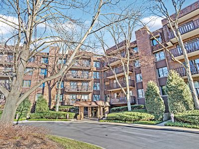 1125 Lake Cook Rd APT 511, Northbrook, IL, 60062