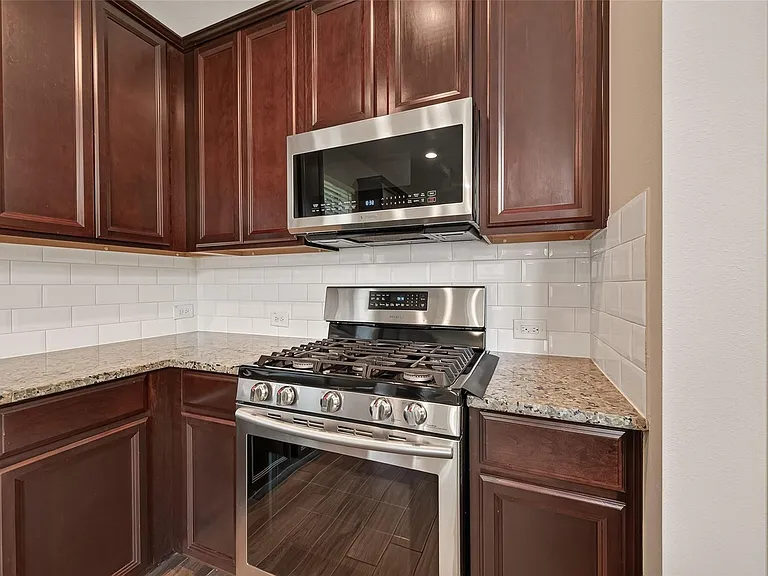 12507 Point Arbor Ct — Photo 24