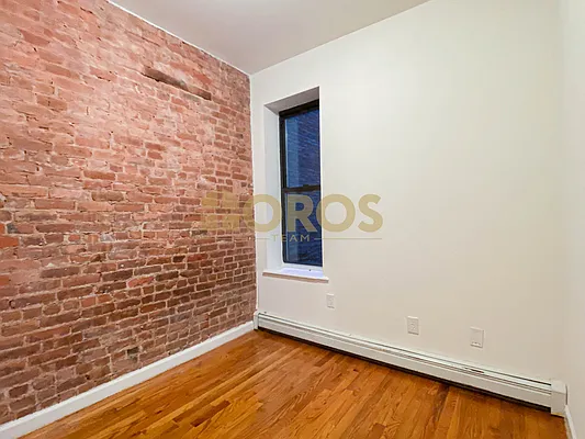 Rented by City Connections Realty | media 15