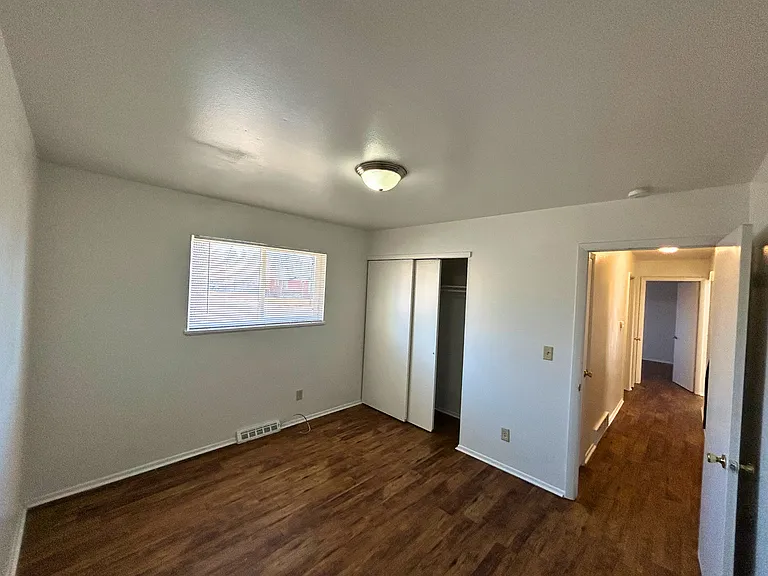 2831 Stanford Rd — Photo 10