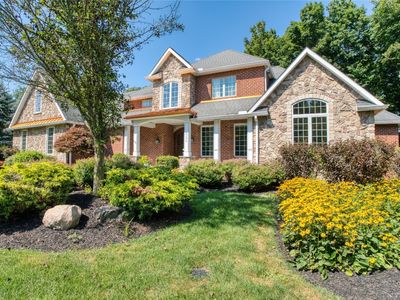 220 Edgewater Cir, Erie, PA, 16509