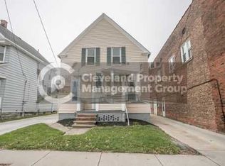 4448 State Rd, Cleveland, OH 44109