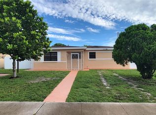1955 NW 185th St, Miami Gardens, FL 33056