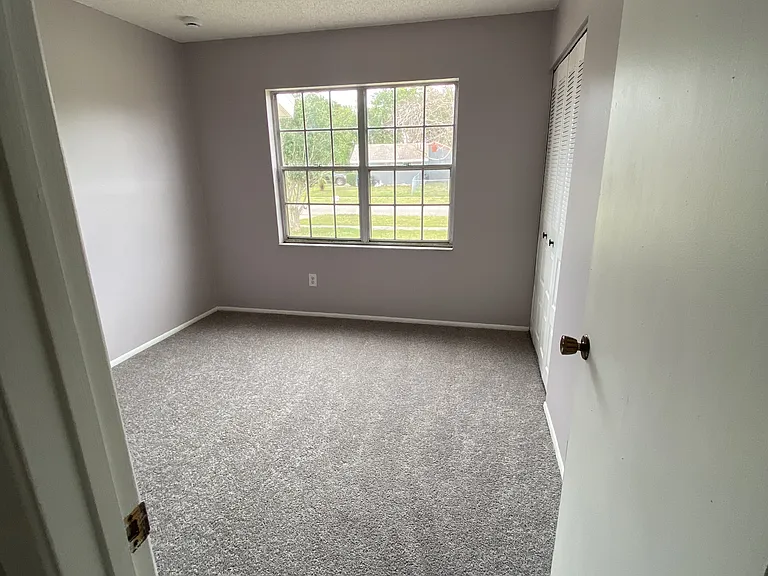 1264 Dawn St NE — Photo 6