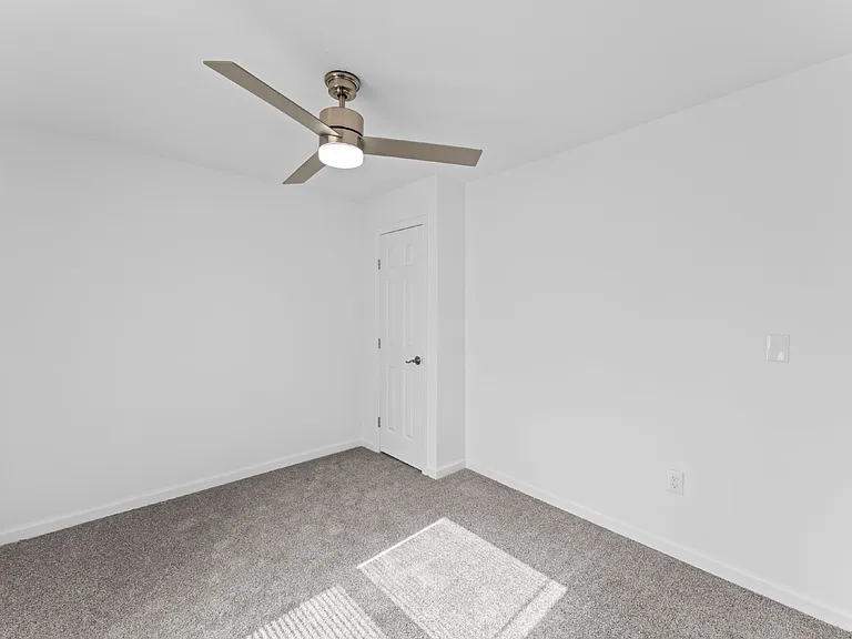 815 Kickapoo St — Photo 25
