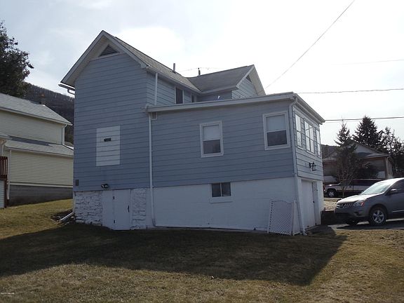 4th image of 445 Reynolds St S
