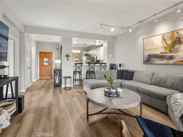 4512 Workman Mill Rd APT 208, Whittier, CA 90601