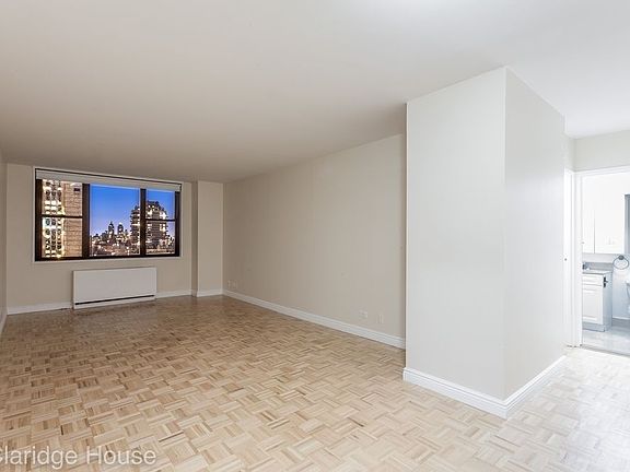4th image of 201 E 87th St APT 23e