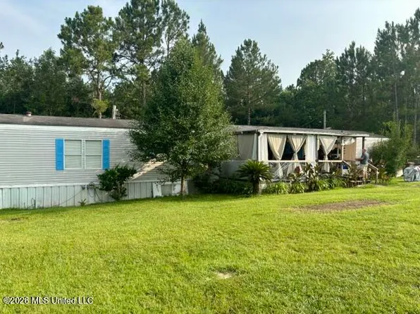 19493 N Shaw Rd, Saucier, MS 39574