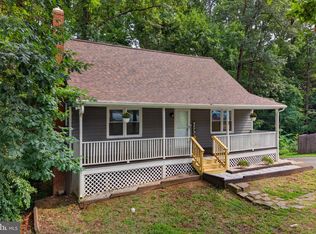 5 Huntington Dr, Fredericksburg, VA 22405