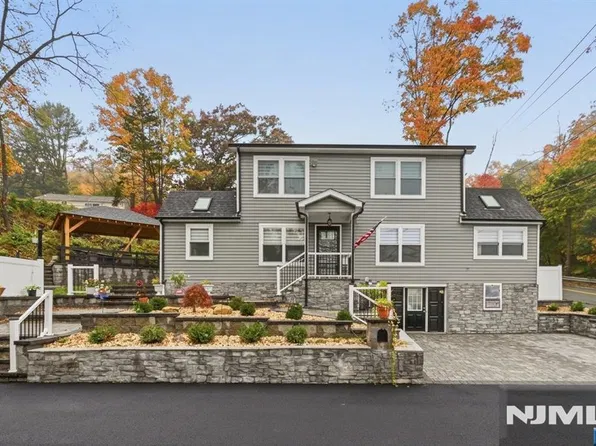 513 Otterhole Road, West Milford, NJ 07480