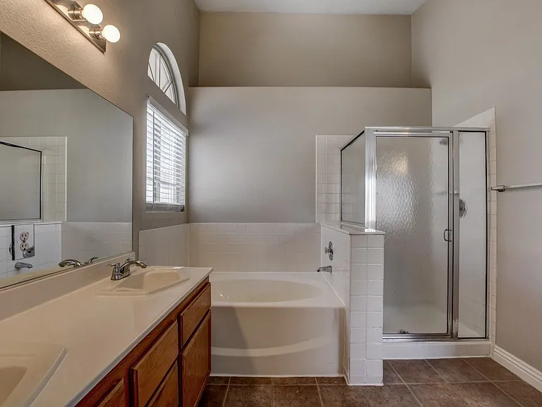 1855 Grand Prairie Ave — Photo 25
