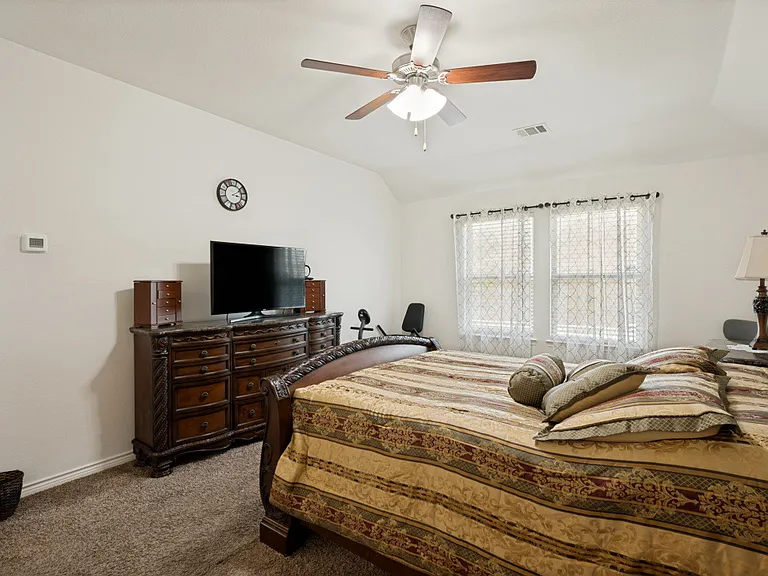 2920 Brazos Dr — Photo 16