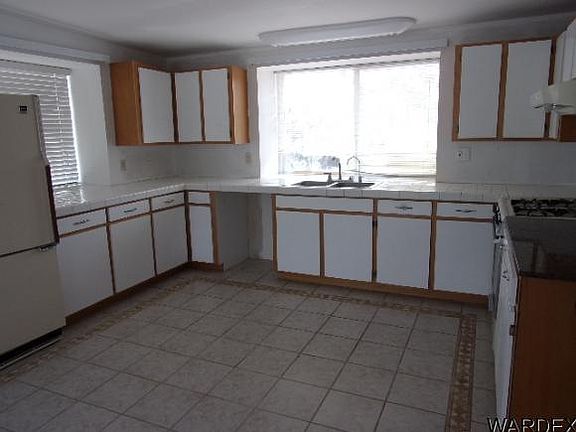 4th image of 18225 N Lomila Dr