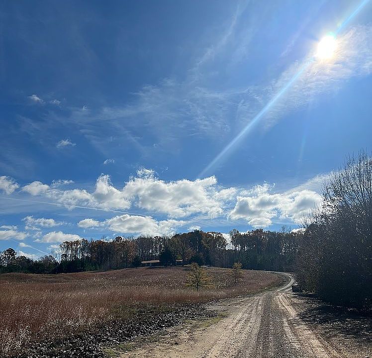 2nd image of 614 Highway 72